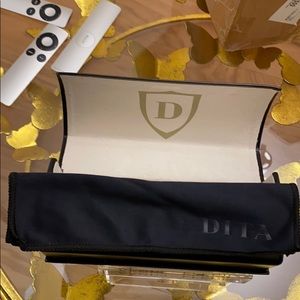 Authentic DITA sunglasses case with fabric